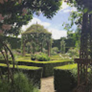 Meet your Posher, Marisa